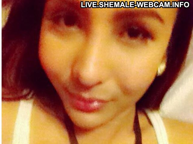 Kinkyemxxx Fijian Posing Hot Beautiful Webcam Slender Whore