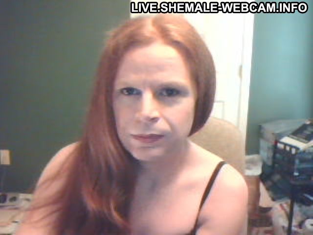 Ashlee Belle Kosovar Green Eyes Webcam Bisexual Amateur Live